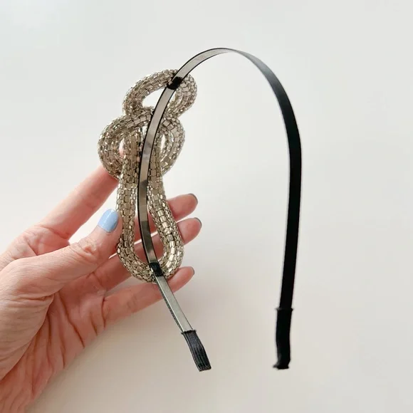 Mesh Metal and Rhinestone Twist Headband - Picture 5 of 7
